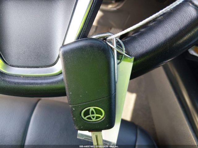 2019 TOYOTA CAMRY 4T1B11HK3KU254875 Photo 10