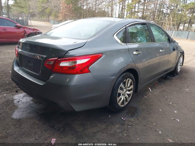 2017 Nissan Altima 2.5 S მანქანა იყიდება აუქციონზე, vin: 1N4AL3AP7HN365191, აუქციონის ნომერი: 44057478