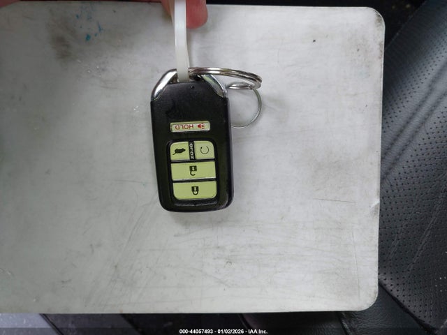 5J6RW1H80NA005832 Honda Cr-v 2wd Ex-l