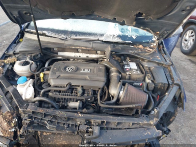 2017 VOLKSWAGEN GOLF R WVWVF7AU7HW152512 Photo 9