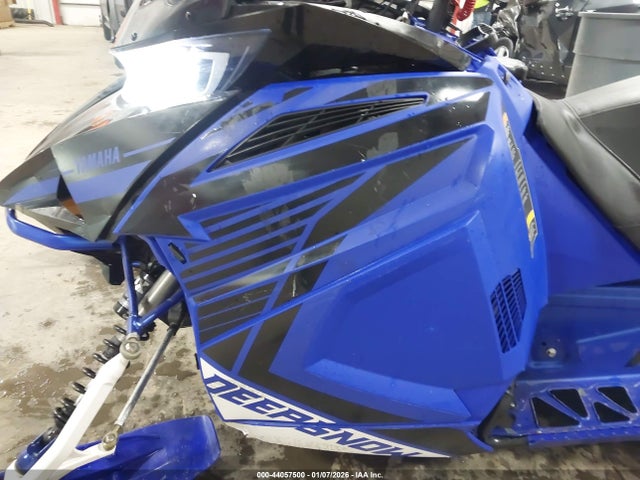 44057500 :رقم المزاد ، 4UF8S2JH6RT102288 vin ، 2024 Yama Mountain Max 800 165 مزاد بيع
