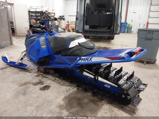 44057500 :رقم المزاد ، 4UF8S2JH6RT102288 vin ، 2024 Yama Mountain Max 800 165 مزاد بيع