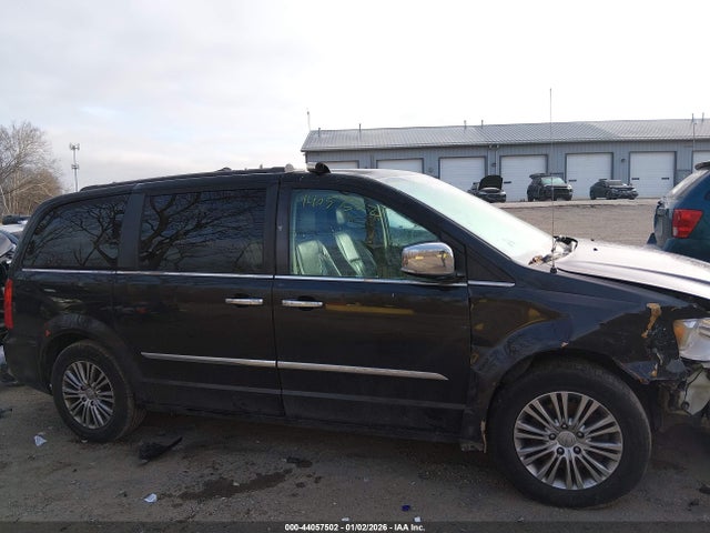 2014 Chrysler Town & Country Touring-l მანქანა იყიდება აუქციონზე, vin: 2C4RC1CG7ER364622, აუქციონის ნომერი: 44057502