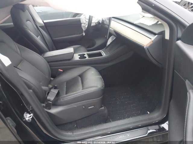 2022 TESLA MODEL Y 7SAYGDEE1NA007512 Photo 4