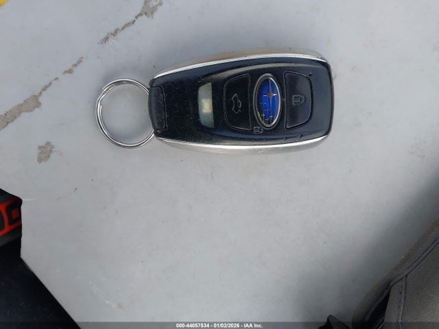 4S3BNEN65F3049867 Subaru Legacy 3.6r Limited