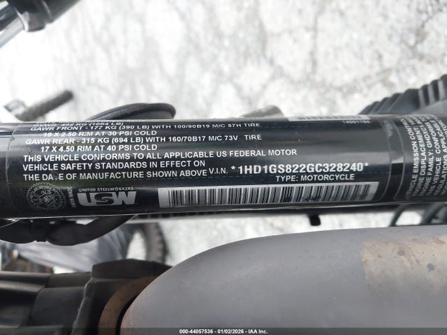 2016 HARLEY-DAVIDSON FXDLS 1HD1GS822GC328240 Photo 9