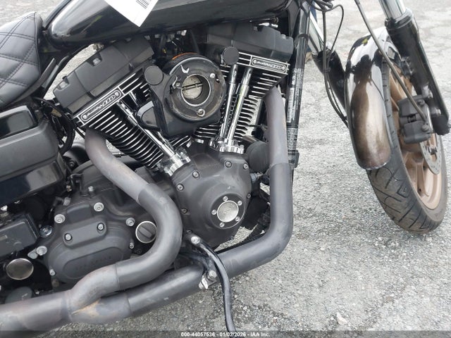 1HD1GS822GC328240 Harley-Davidson FXDLS