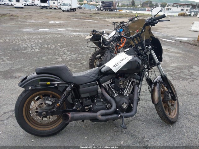 1HD1GS822GC328240 Harley-Davidson FXDLS