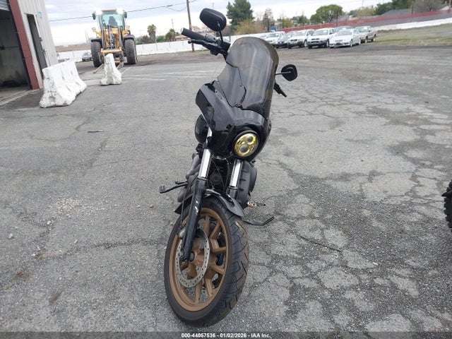2016 HARLEY-DAVIDSON FXDLS 1HD1GS822GC328240 Photo 4
