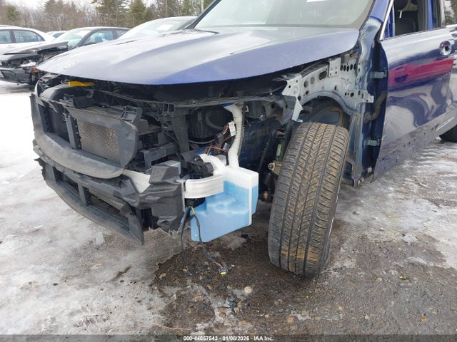 W1N4M4HB7LW056319 Mercedes-Benz Glb 250 4matic