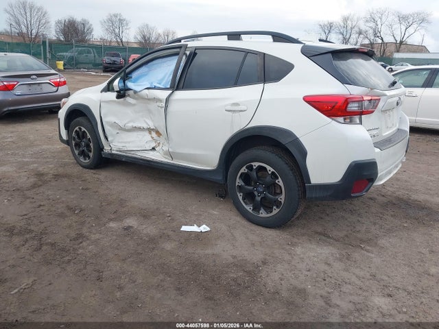 Subaru Crosstrek Premium 2021 JF2GTAPC2M8277351 Image 3