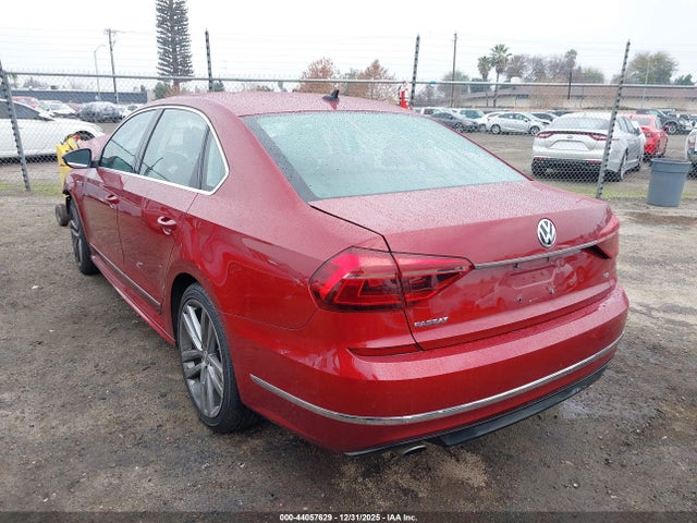 1VWDT7A30HC007788 Volkswagen Passat 1.8t R-line