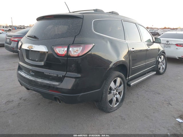 2015 CHEVROLET TRAVERSE 1GNKRJKD6FJ297239 Photo 3