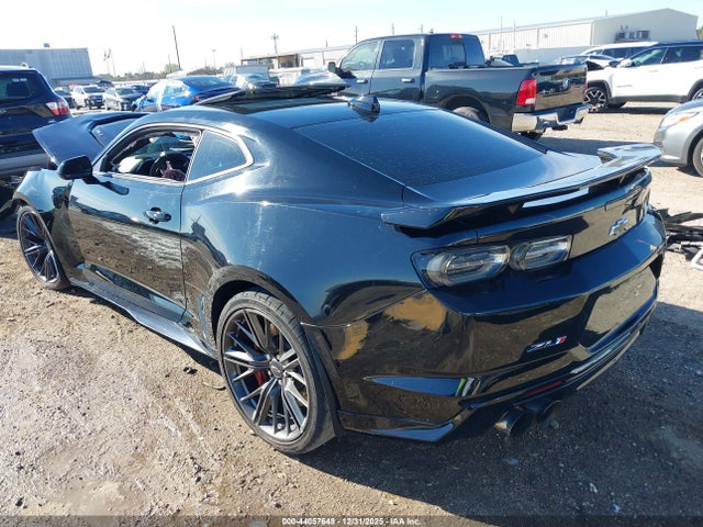 2020 CHEVROLET CAMARO 1G1FK1R66L0111165 Photo 2