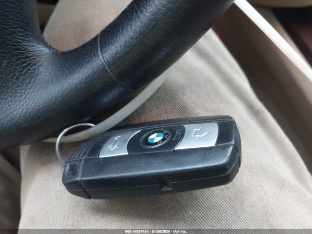 2011 BMW 328I WBAPK5C53BA994683 Photo 10