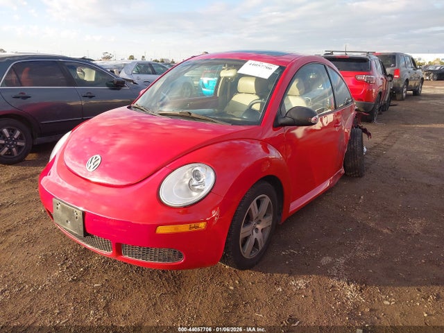 44057706 :رقم المزاد ، 3VWRG31C46M404371 vin ، 2006 Volkswagen New Beetle 2.5 مزاد بيع