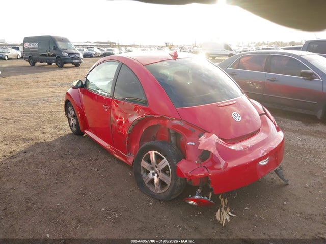 44057706 :رقم المزاد ، 3VWRG31C46M404371 vin ، 2006 Volkswagen New Beetle 2.5 مزاد بيع