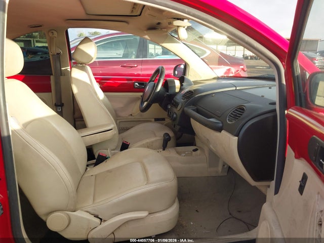 44057706 :رقم المزاد ، 3VWRG31C46M404371 vin ، 2006 Volkswagen New Beetle 2.5 مزاد بيع
