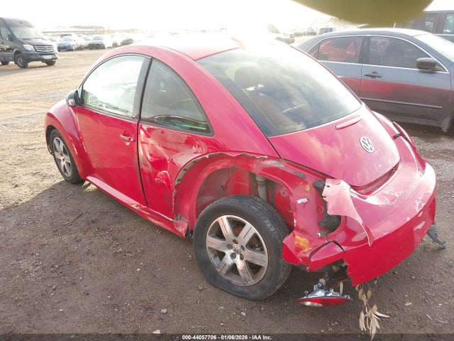 44057706 :رقم المزاد ، 3VWRG31C46M404371 vin ، 2006 Volkswagen New Beetle 2.5 مزاد بيع
