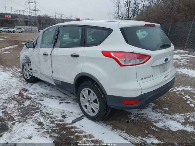Ford ESCAPE S 2015 1FMCU0F74FUA56218 Image 3