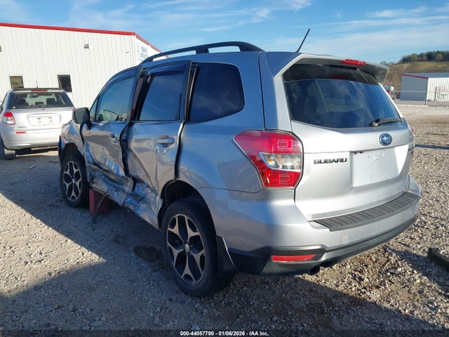Subaru Forester 2.0xt Touring 2015 JF2SJGUC4FH444934 Image 3
