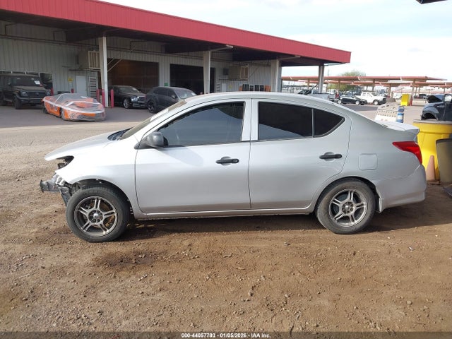 Nissan Versa 1.6 S+ 2015 3N1CN7AP4FL920148 Image 15