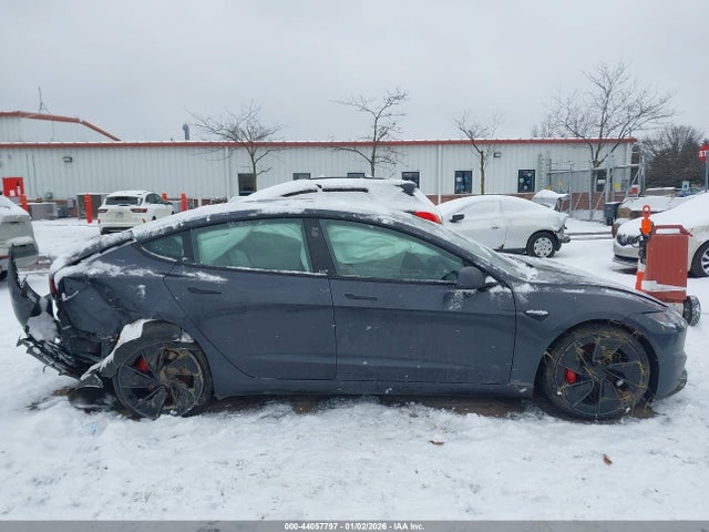 Продажа на аукционе авто 2024 Tesla Model 3 Performance All-wheel Drive, vin: 5YJ3E1ET7RF881365, номер лота: 44057797