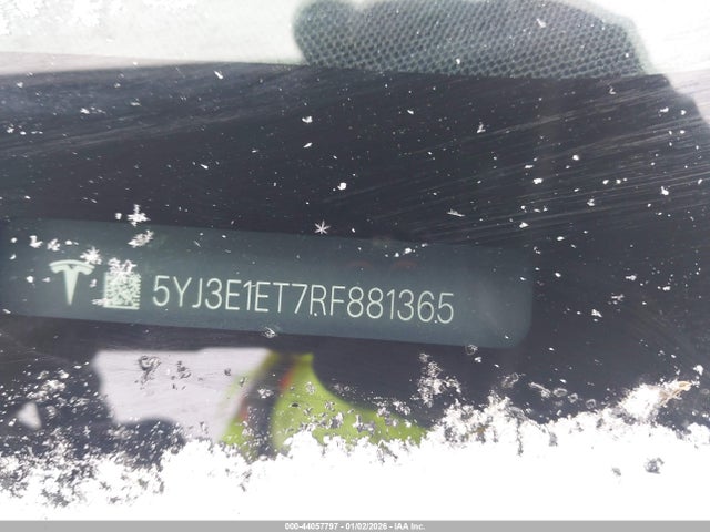 2024 TESLA MODEL 3 5YJ3E1ET7RF881365 Photo 8