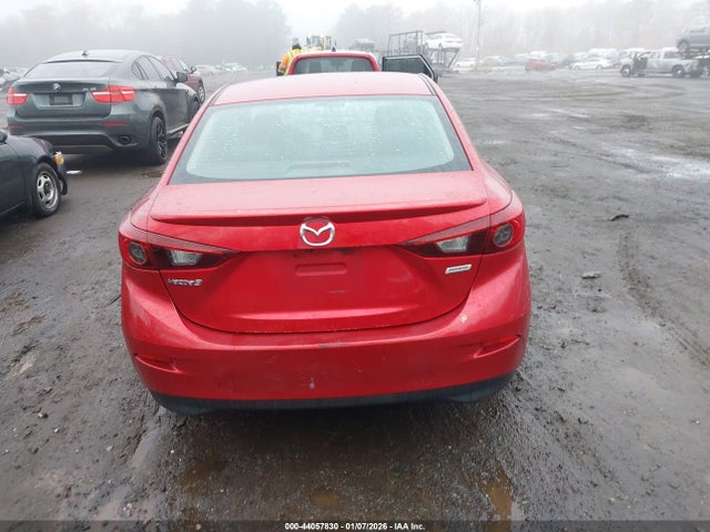 Продажа на аукционе авто 2015 Mazda Mazda3, vin: JM1BM1V77F1220232, номер лота: 44057830