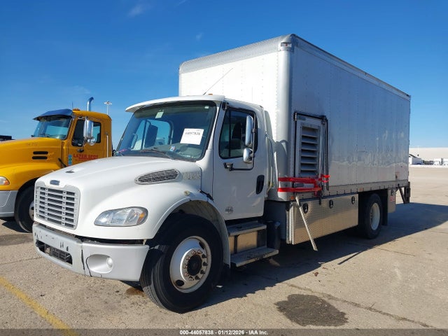 Freightliner M2 106 Medium Duty 2016 1FVACWDU3GHHD9342 Image 2