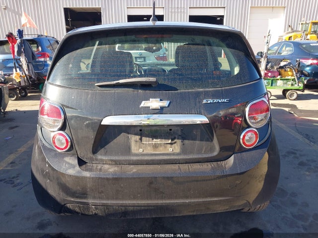 1G1JE6SB8E4218557 Chevrolet Sonic Ltz Auto