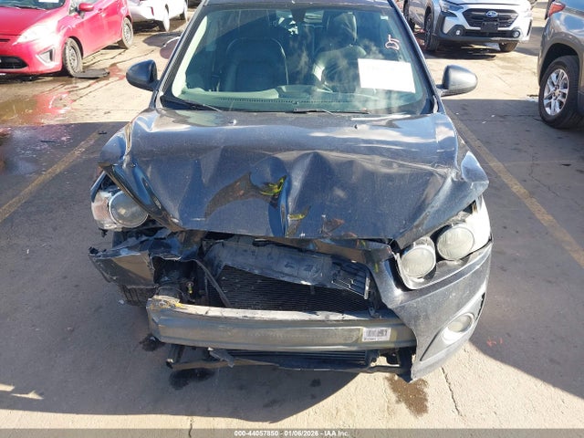 1G1JE6SB8E4218557 Chevrolet Sonic Ltz Auto