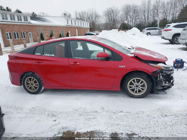 JTDKARFP5L3161235 Toyota Prius Prime Le