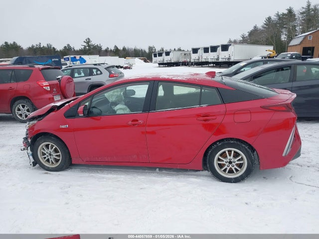 JTDKARFP5L3161235 Toyota Prius Prime Le