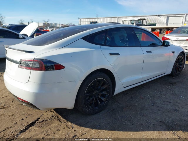 2017 TESLA MODEL S 5YJSA1E21HF228768 Photo 3