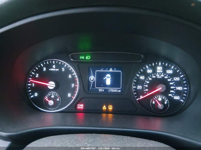 5XYPG4A57GG011142 KIA Sorento 3.3l Lx