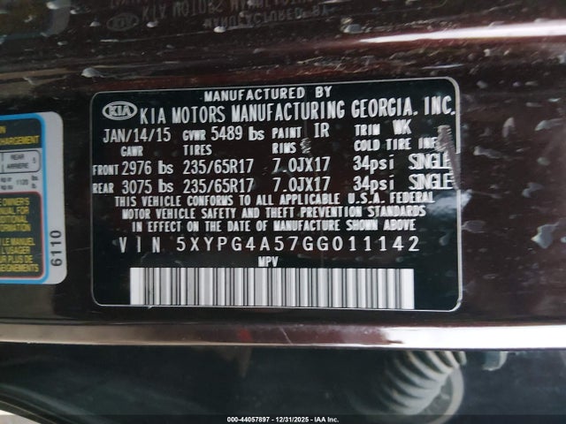 5XYPG4A57GG011142 KIA Sorento 3.3l Lx