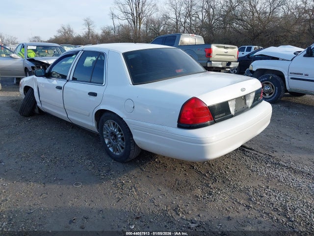 2010 FORD CROWN VICTORIA 2FABP7BV5AX129186 Photo 2