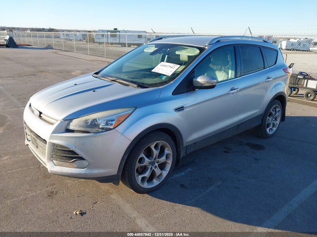 1FMCU9J96EUC30270 Ford Escape Titanium