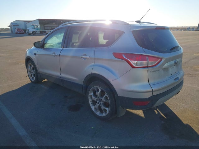 1FMCU9J96EUC30270 Ford Escape Titanium