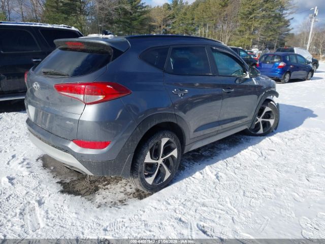 2018 HYUNDAI TUCSON KM8J3CA23JU624801 Photo 3