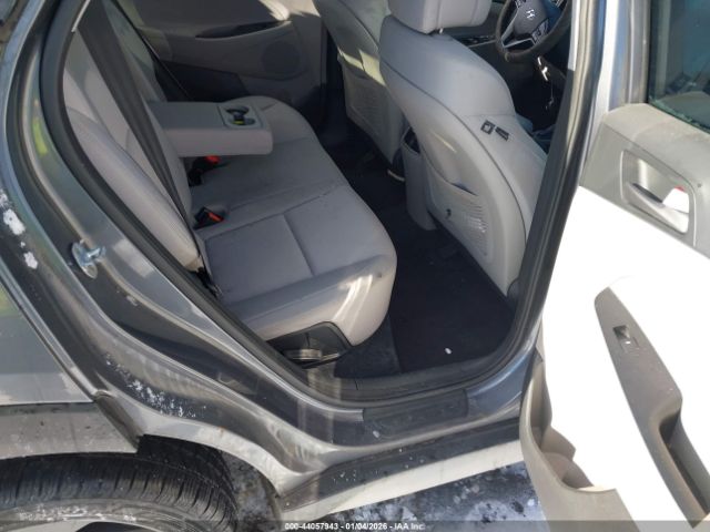 2018 HYUNDAI TUCSON KM8J3CA23JU624801 Photo 7