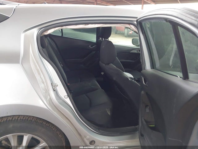 Mazda Mazda3 Sport 2018 3MZBN1K76JM200225 Image 8