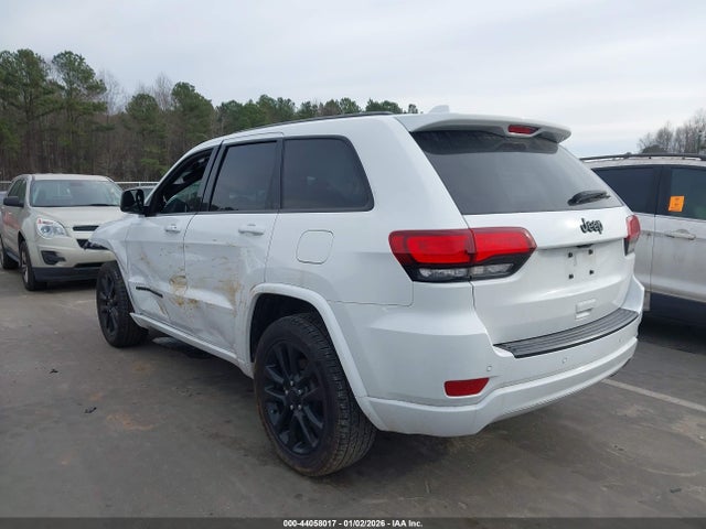2021 JEEP GRAND CHEROKEE 1C4RJEAG1MC624410 Photo 2