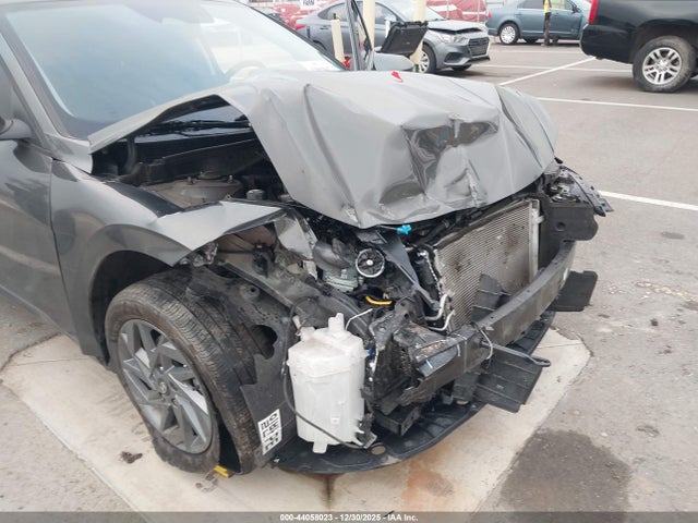 KMHLM4DJ5RU115528 Hyundai Elantra Hybrid Blue