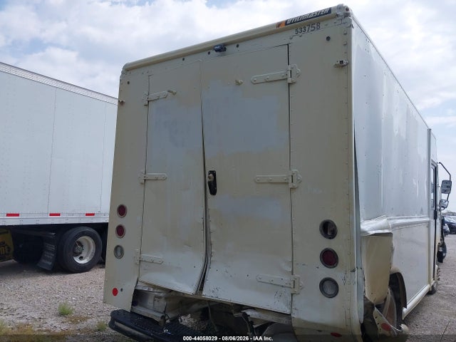 44058029 :رقم المزاد ، 1F64F5KN7P0A01147 vin ، 2023 Ford F-59 Commercial Stripped مزاد بيع