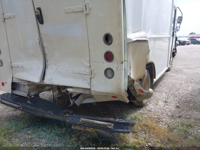 44058029 :رقم المزاد ، 1F64F5KN7P0A01147 vin ، 2023 Ford F-59 Commercial Stripped مزاد بيع