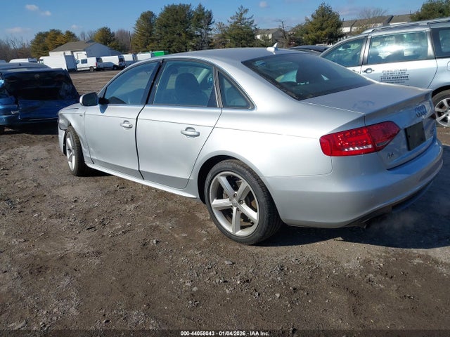 2012 AUDI A4 WAUFFAFLXCN005145 Photo 2