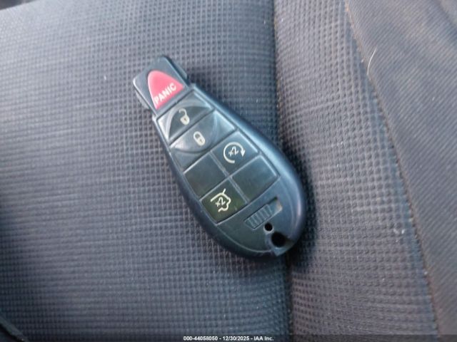 2011 JEEP GRAND CHEROKEE 1J4RR4GG2BC547645 Photo 10