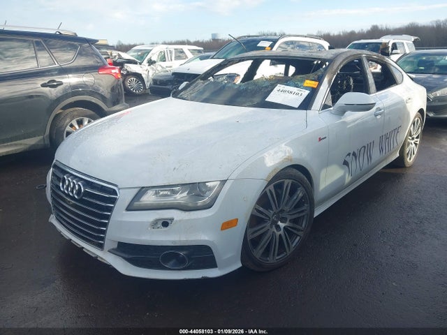 2013 AUDI A7 WAU2GAFC8DN100235 Photo 1